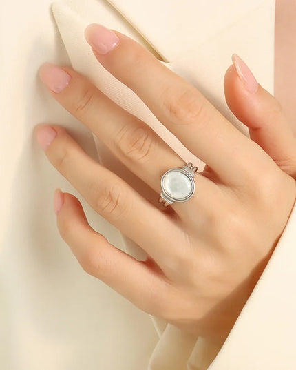 Vintage white seashell charming ring index finger ring accessory