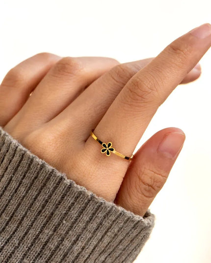 925 Sterling Silver Enamel Flower Ring